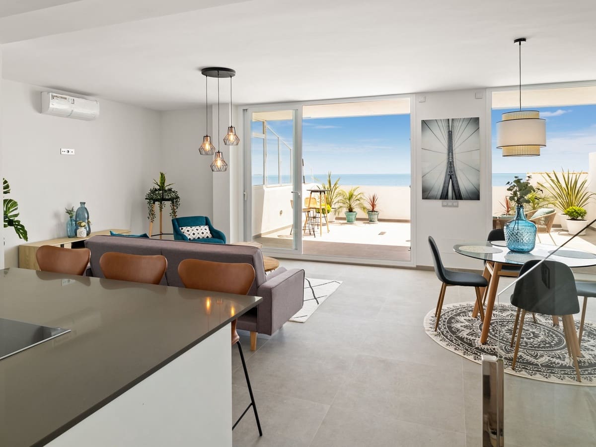 3 sovrum Lägenhet till salu i Estepona med pool garage - 749 000 € (Ref: 10046460)