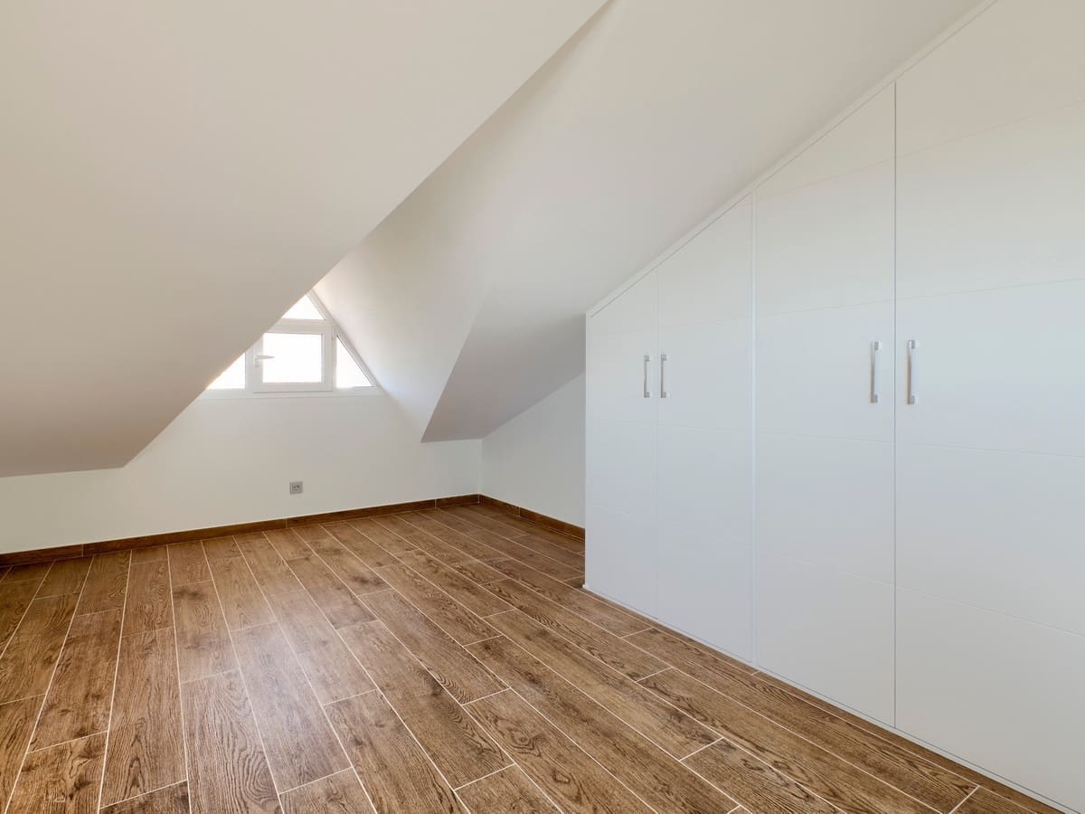 3 soverom Leilighet til salgs i Estepona med svømmebasseng garasje - € 719 000 (Ref: 10046461)