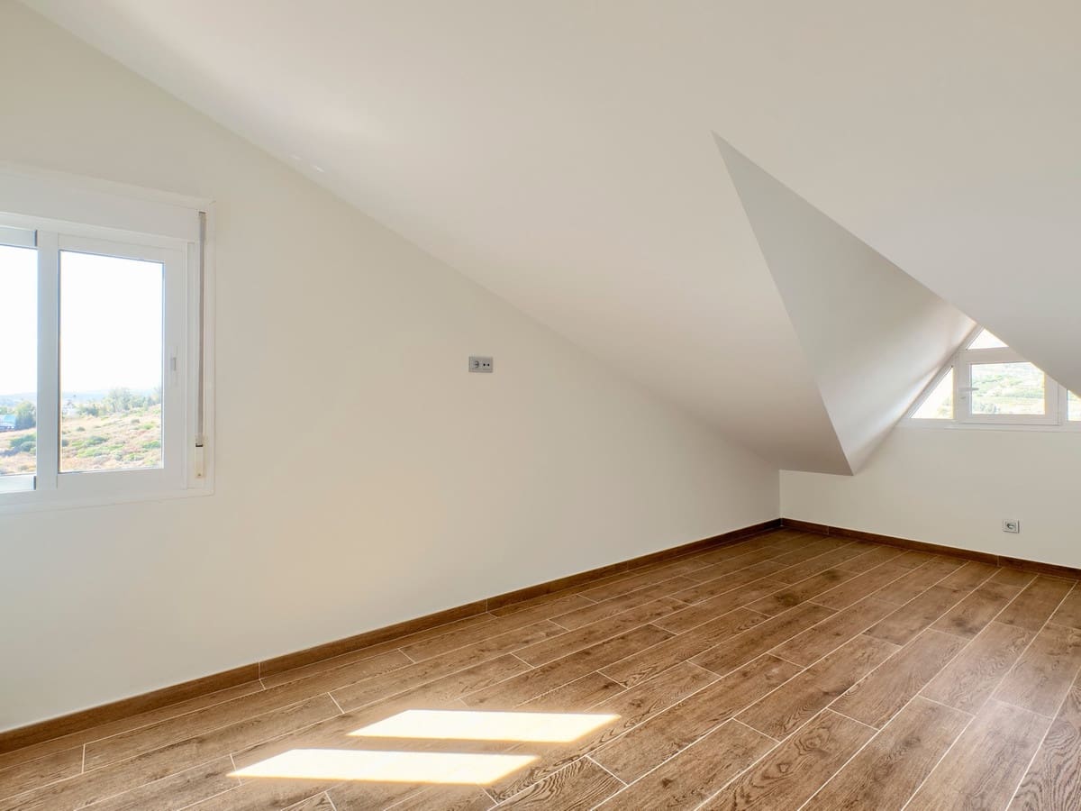 3 soverom Leilighet til salgs i Estepona med svømmebasseng garasje - € 719 000 (Ref: 10046461)