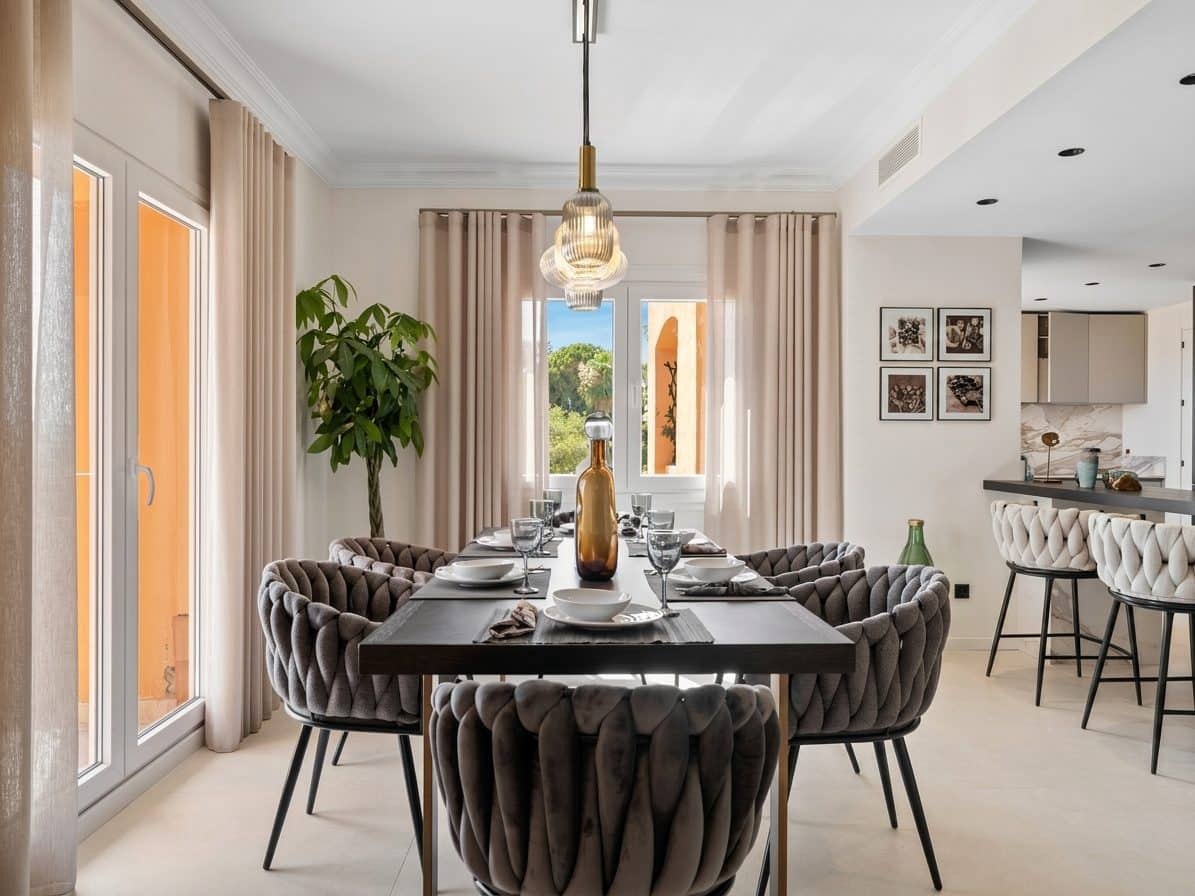 3 chambre Appartement à vendre à Nueva Andalucia avec piscine garage - 2 295 000 € (Ref: 10046462)