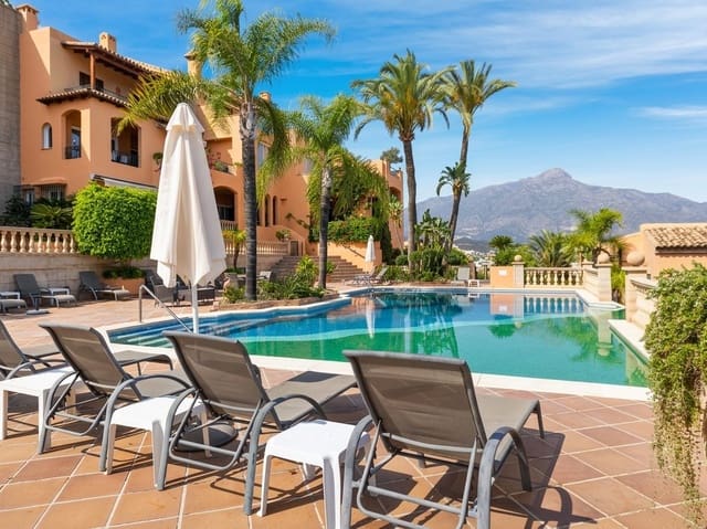 3 chambre Appartement à vendre à Aloha Golf, Marbella avec piscine garage - 2 295 000 € (Ref: 10046462)