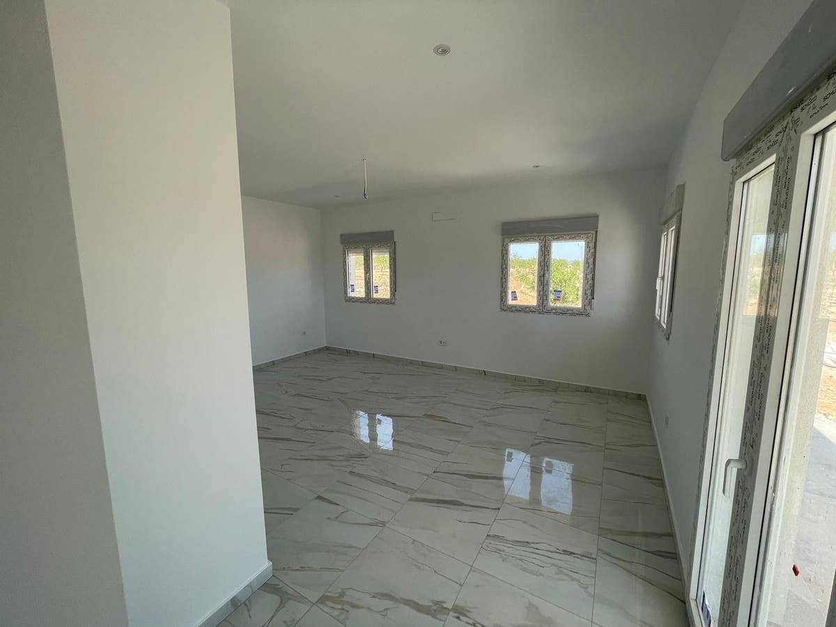 Chalet de 6 habitaciones en Alicante / Alacant ciudad en venta con piscina garaje - 545.000 € (Ref: 10046476)