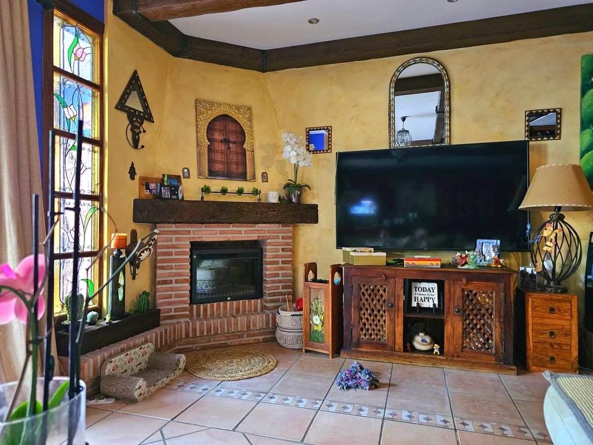 2 slaapkamer Appartement te koop in Estepona met zwembad - € 482.000 (Ref: 10046481)