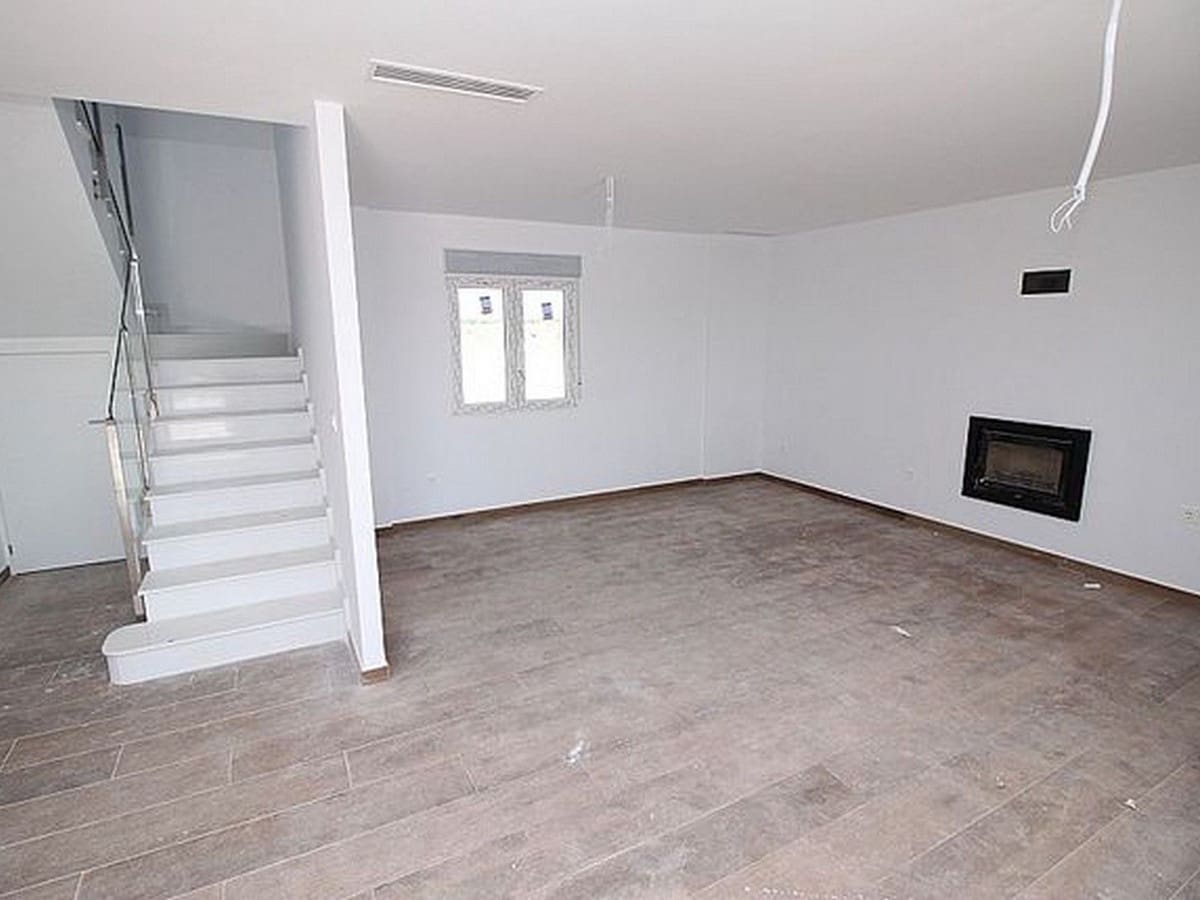 4 camera da letto Villa in vendita in Alicante citta con piscina garage - 337.000 € (Rif: 10046482)
