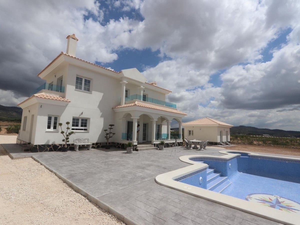 4 chambre Villa/Maison à vendre à Alicante ville avec piscine garage - 381 000 € (Ref: 10046484)