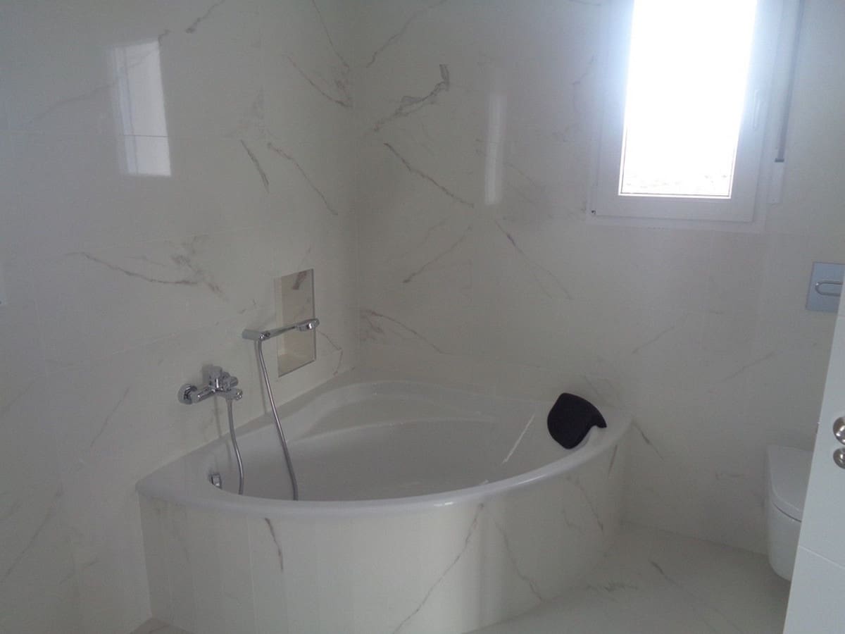 4 chambre Villa/Maison à vendre à Alicante ville avec piscine garage - 381 000 € (Ref: 10046484)