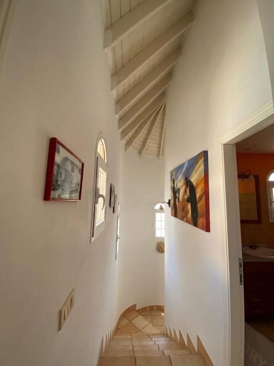 2 bedroom Townhouse for sale in Antigua - € 285,000 (Ref: 10046488)