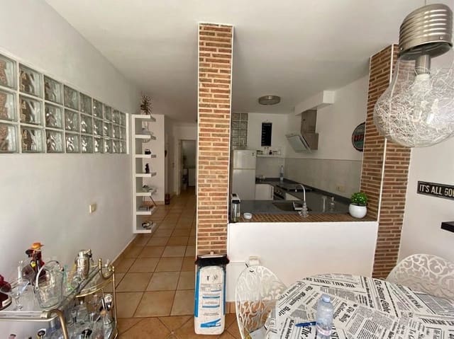 2 bedroom Townhouse for sale in Antigua - € 285,000 (Ref: 10046488)