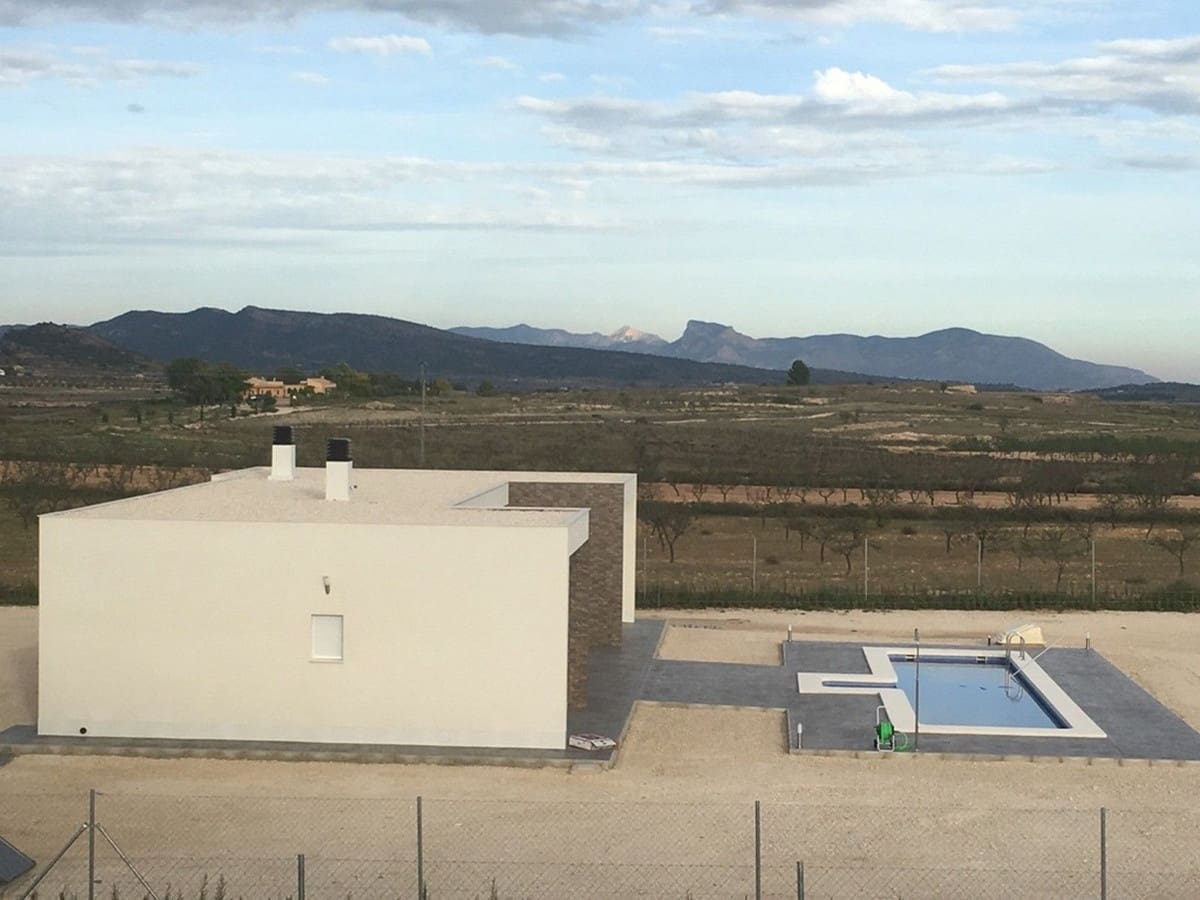 Chalet de 3 habitaciones en Alicante / Alacant ciudad en venta con piscina garaje - 359.000 € (Ref: 10046490)