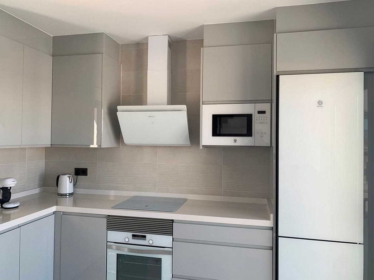 4 quarto Moradia para venda em Alicante cidade com piscina garagem - 489 000 € (Ref: 10046492)