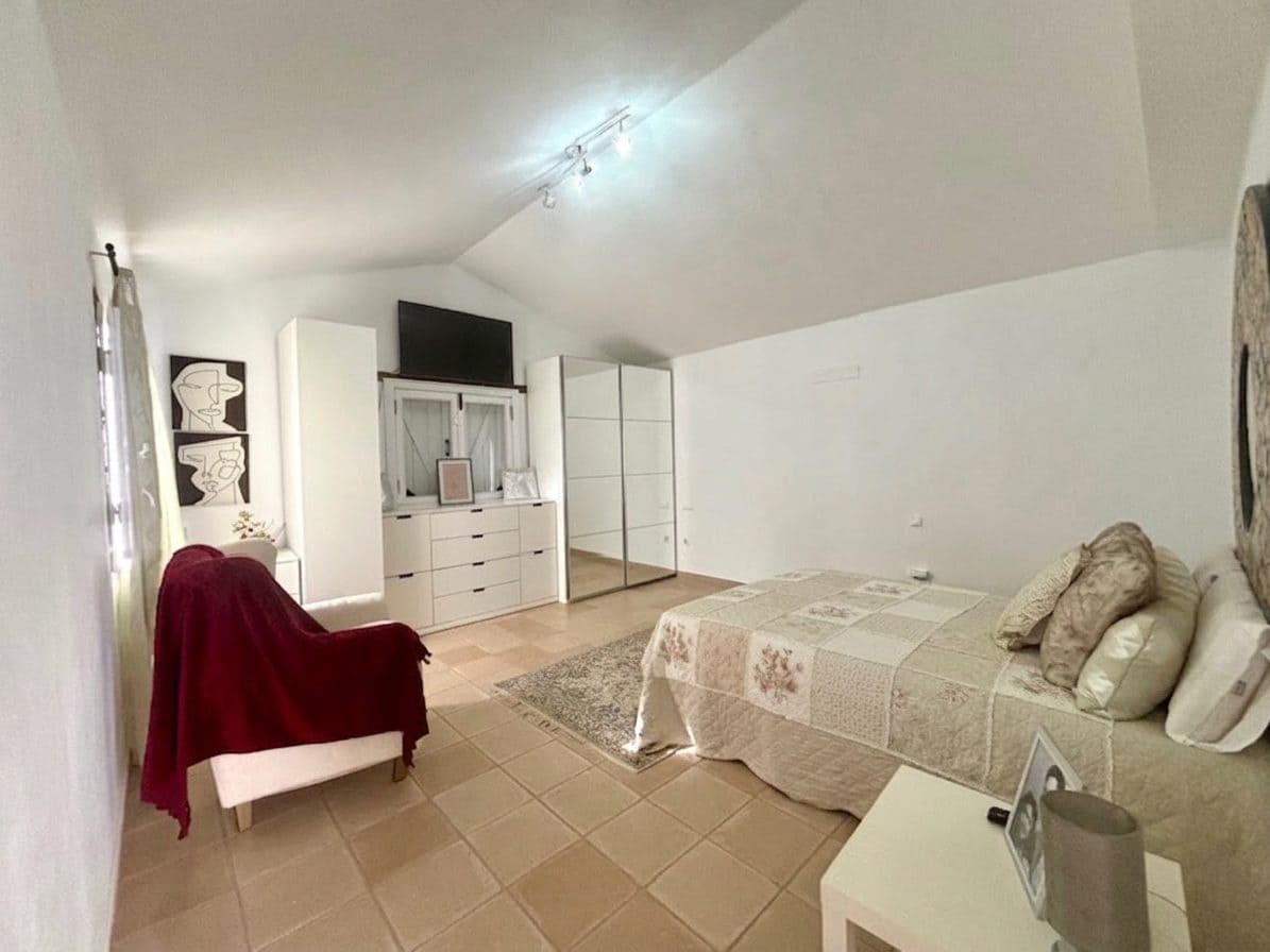 3 sovrum Villa till salu i Tuineje med pool - 450 000 € (Ref: 10046494)