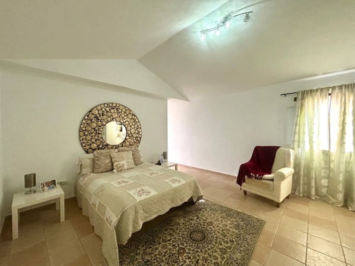 3 sovrum Villa till salu i Tuineje med pool - 450 000 € (Ref: 10046494)