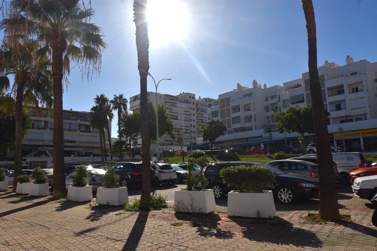4 bedroom Villa for sale in Torremolinos with garage - € 745,000 (Ref: 10046501)