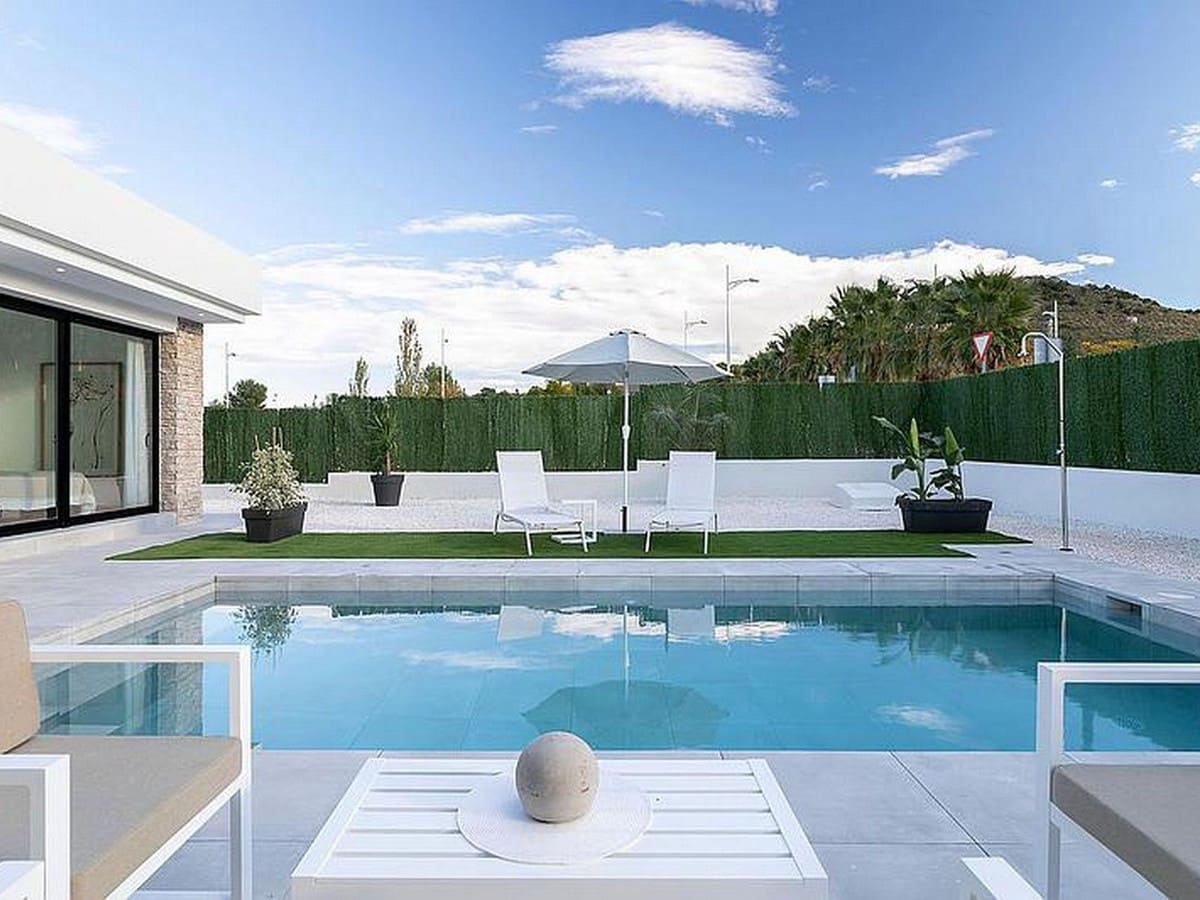 3 Zimmer Villa zu verkaufen in Calasparra mit Pool Garage - 329.000 € (Ref: 10046504)