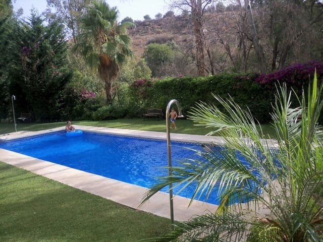 1 Zimmer Penthouse zu verkaufen in Calahonda, Mijas mit Pool Garage - 280.000 € (Ref: 10046510)