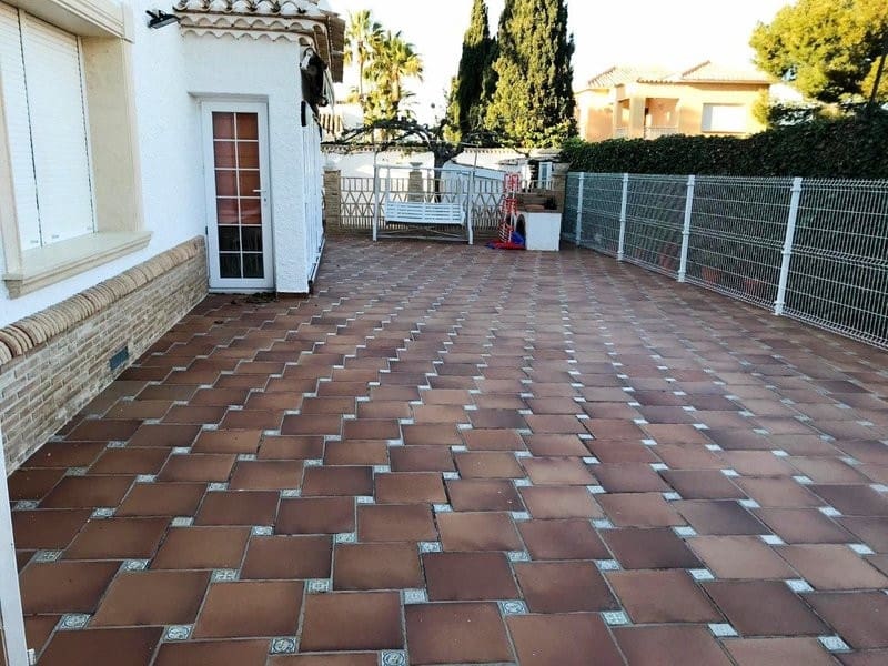 6 Zimmer Villa zu verkaufen in Orihuela mit Pool Garage - 1.555.000 € (Ref: 10046517)