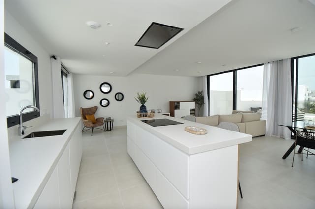 Apartamento de 2 habitaciones en Zona Puerto Deportivo, Fuengirola en venta con piscina garaje - 839.000 € (Ref: 10046521)