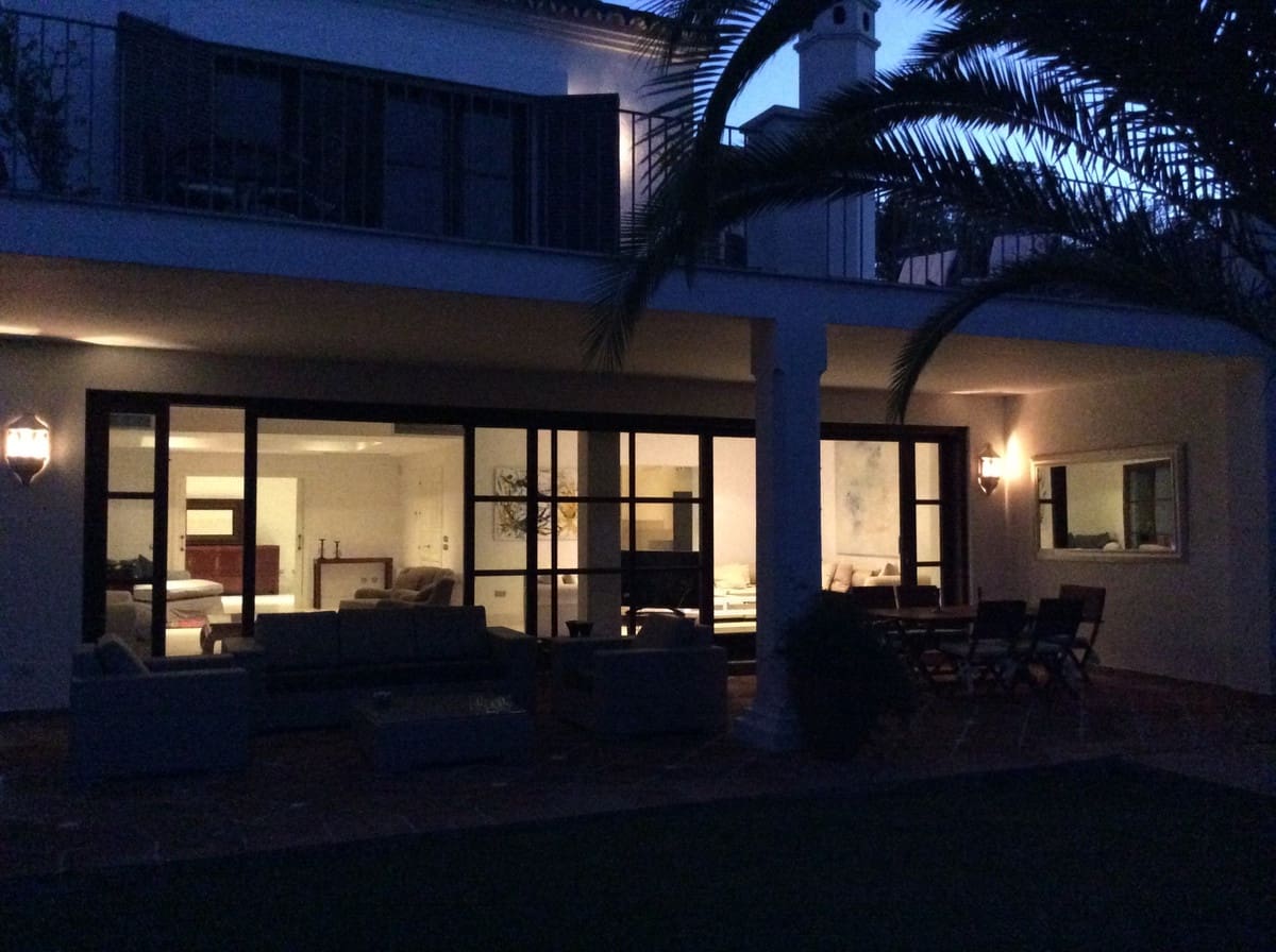 6 Zimmer Villa zu verkaufen in Marbella mit Pool Garage - 5.500.000 € (Ref: 10046522)