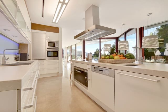 7 chambre Villa/Maison à vendre à Aloha Golf, Marbella avec piscine - 4 400 000 € (Ref: 10046526)