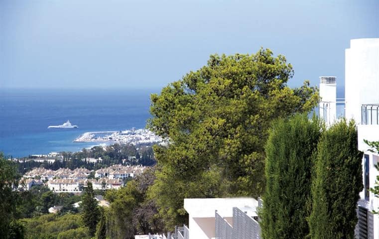 4 soveværelse Villa til salg i Marbella med swimmingpool garage - € 1.856.950 (Ref: 10046538)