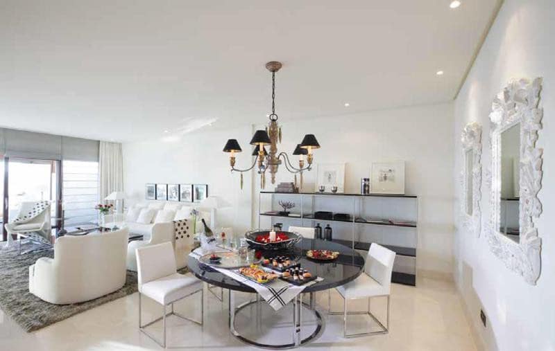 3 bedroom Apartment for sale in New Golden Mile with pool - € 2,150,000 (Ref: 10046540)