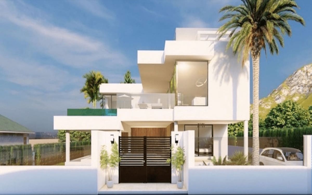 6 Zimmer Villa zu verkaufen in Marbella mit Pool Garage - 3.895.000 € (Ref: 10046555)