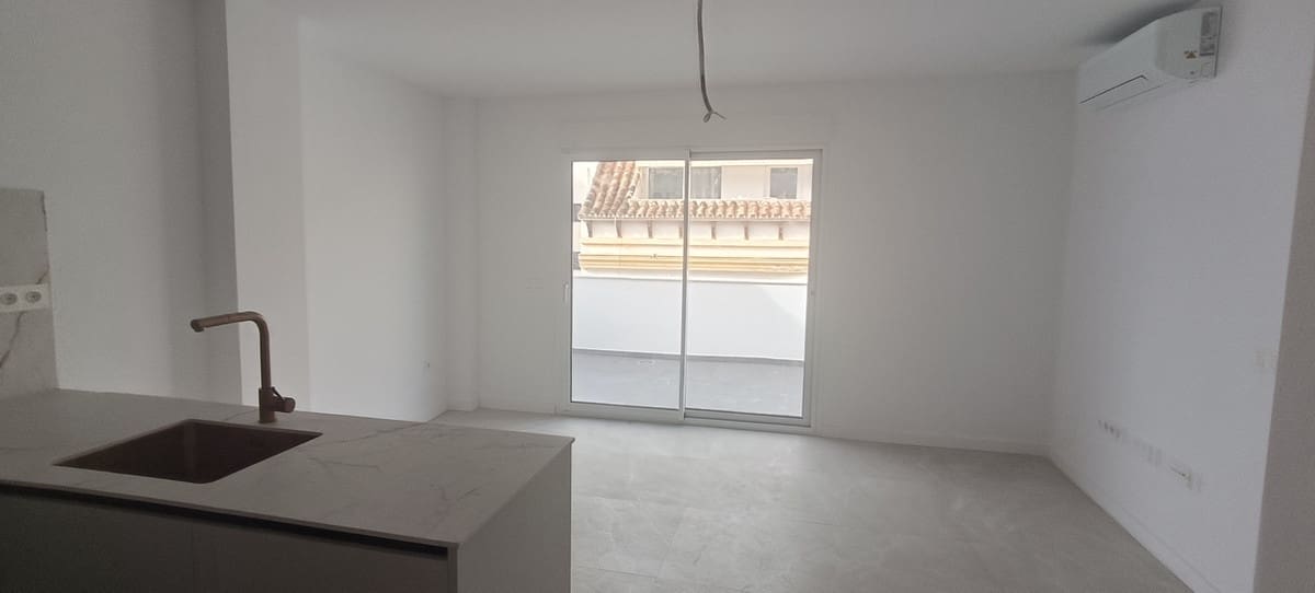 2 sypialnia Apartament na sprzedaż w Fuengirola - 370 000 € (Ref: 10046561)