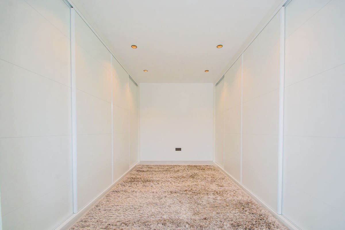 4 soveværelse Villa til salg i La Mairena med garage - € 1.980.000 (Ref: 10047676)