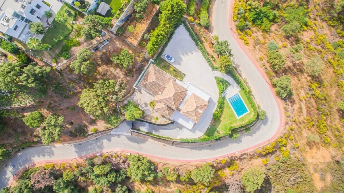 4 soveværelse Villa til salg i La Mairena med garage - € 1.980.000 (Ref: 10047676)