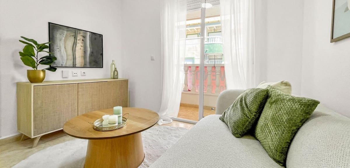 2 Zimmer Apartment zu verkaufen in Alicante / Alacant Stadt - 144.000 € (Ref: 10047677)