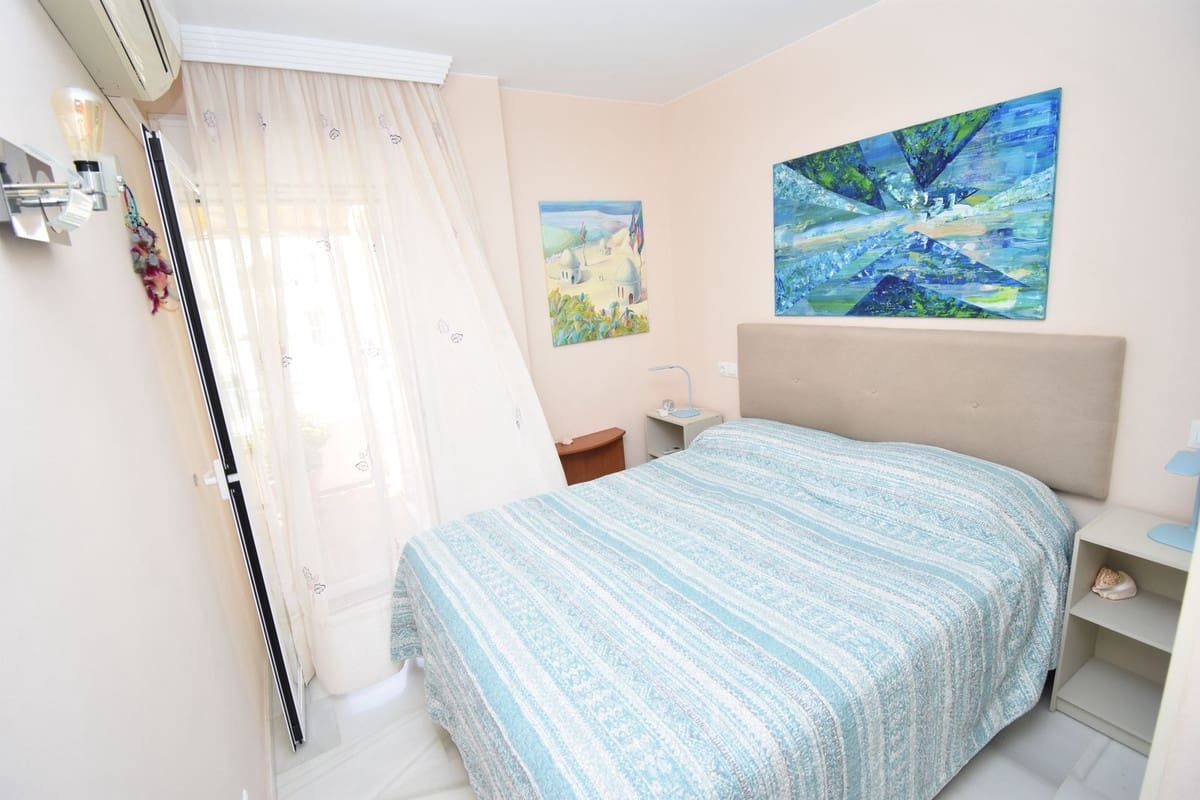 4 sovrum Lägenhet till salu i Benalmadena Costa med pool garage - 499 999 € (Ref: 10047678)