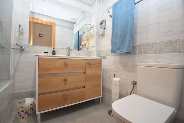 4 sovrum Lägenhet till salu i Benalmadena Costa, Benalmádena med pool garage - 499 999 € (Ref: 10047678)