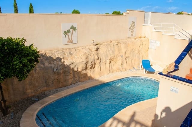 5 chambre Villa/Maison à vendre à La Zenia, Orihuela avec piscine garage - 359 995 € (Ref: 10047825)