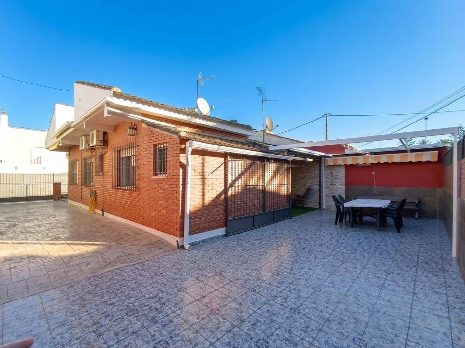 3 sovrum Semi-fristående Villa till salu i Los Cuarteros - 240 000 € (Ref: 10047826)