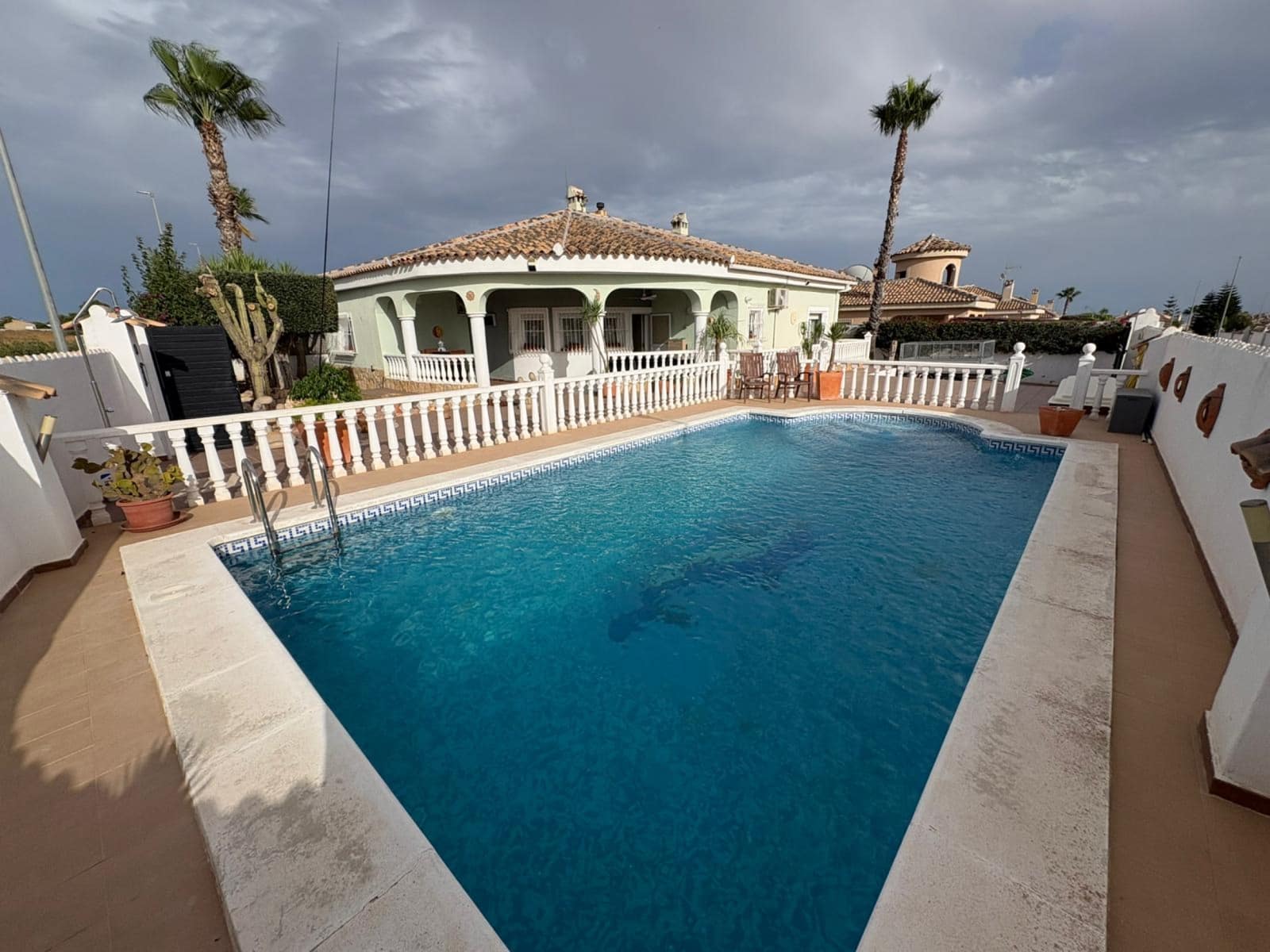 3 Zimmer Villa zu verkaufen in Gea y Truyols mit Pool Garage - 375.000 € (Ref: 10047827)