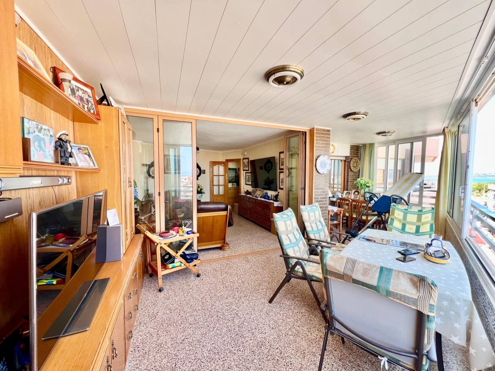 3 sovrum Strandlägenhet till salu i Torrevieja med garage - 249 900 € (Ref: 10047828)