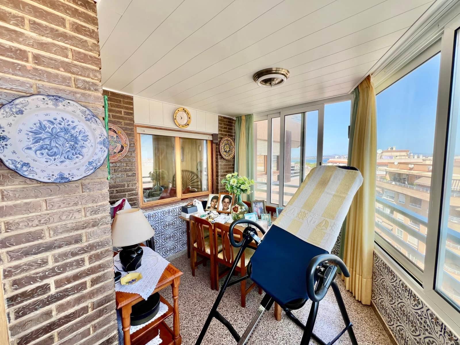 3 sovrum Strandlägenhet till salu i Torrevieja med garage - 249 900 € (Ref: 10047828)
