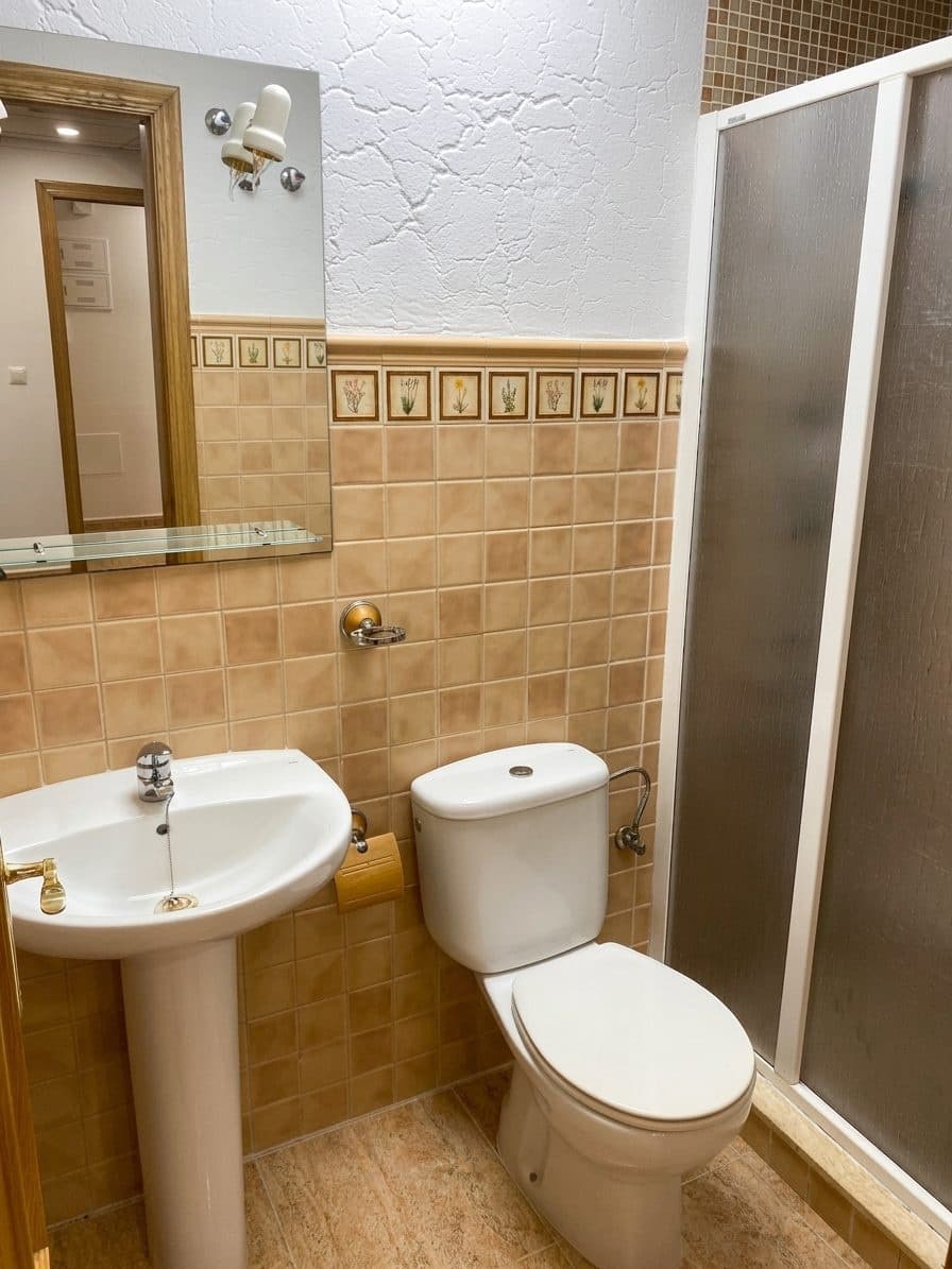 2 slaapkamer Strandappartement te koop in Torrevieja met zwembad - € 169.900 (Ref: 10047830)