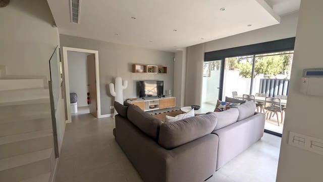 4 bedroom Semi-detached Villa for sale in Santiago de la Ribera, San Javier - € 475,000 (Ref: 10047831)