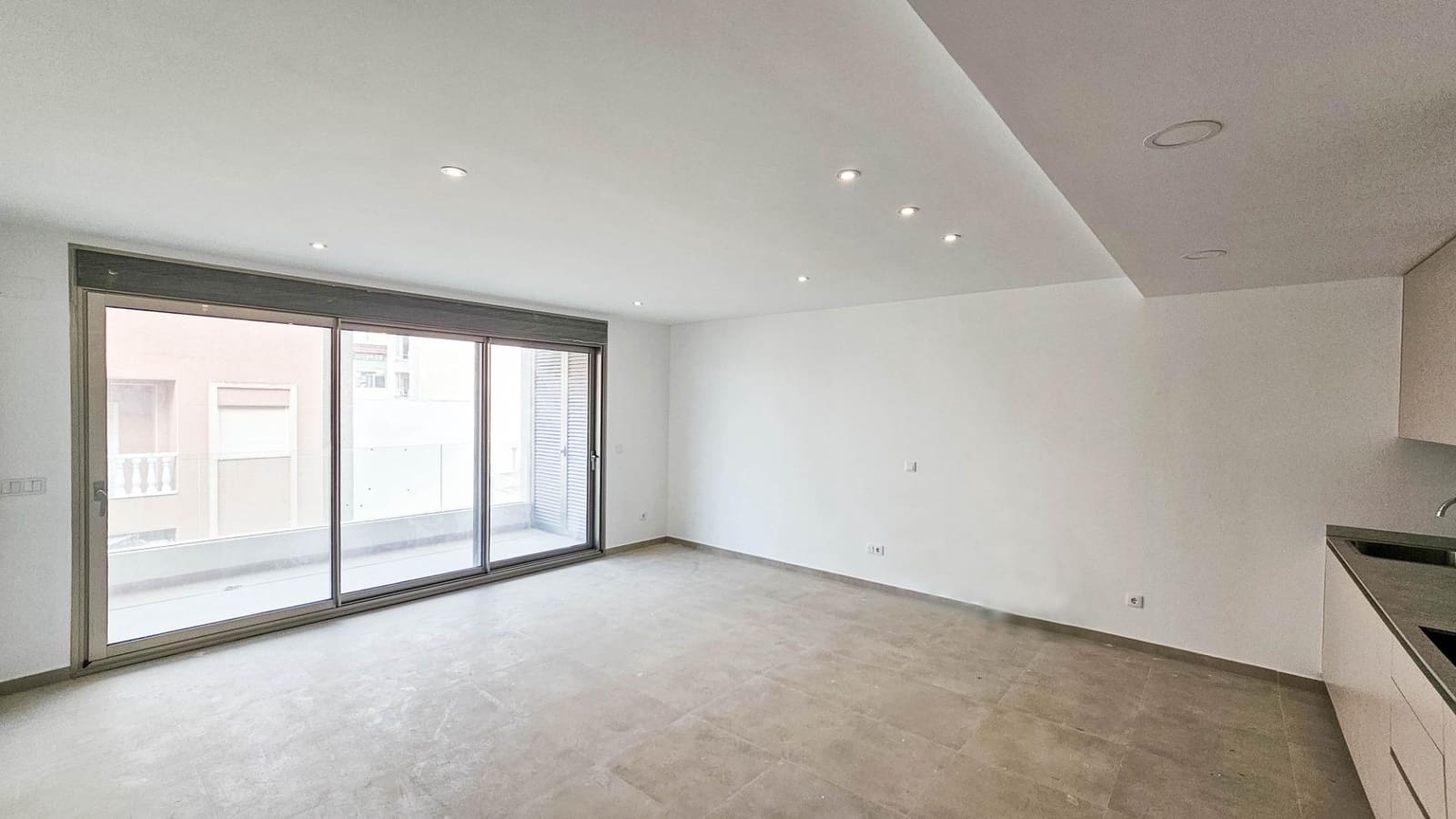 1 soverom Leilighet til salgs i Torrevieja - € 255 000 (Ref: 10047841)
