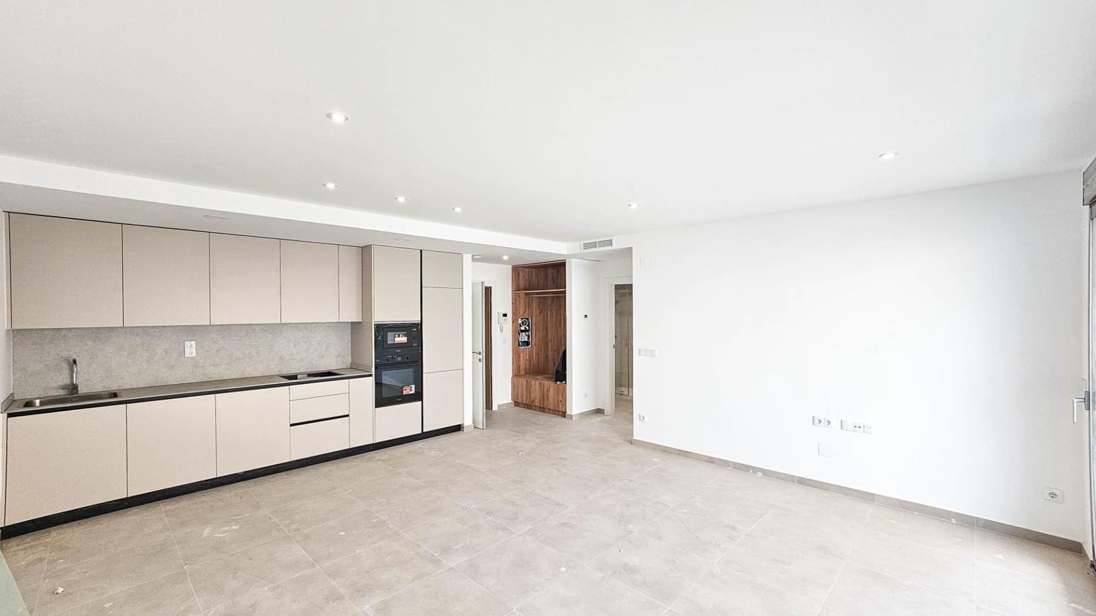 1 soverom Leilighet til salgs i Torrevieja - € 255 000 (Ref: 10047841)