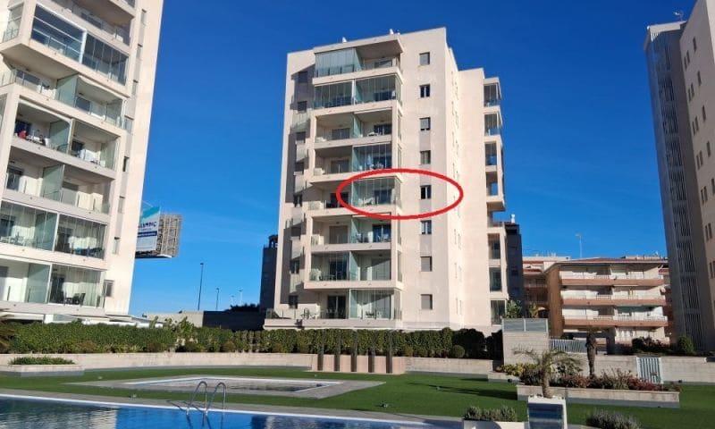2 quarto Apartamento para venda em Torrevieja com piscina - 339 995 € (Ref: 10047848)