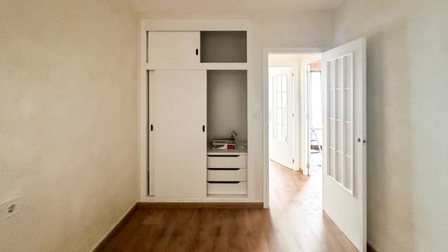 2 chambre Appartement de Plage à vendre à Playa de los Locos, Torrevieja avec garage - 239 995 € (Ref: 10047851)