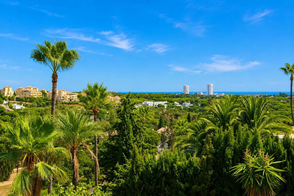 4 sovrum Villa till salu i Elviria med pool - 1 500 000 € (Ref: 10047853)