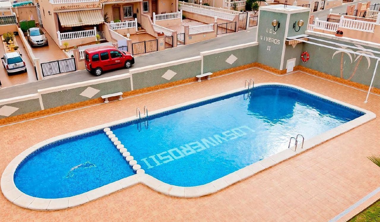3 sovrum Hus till salu i Torrevieja med garage - 355 000 € (Ref: 10050700)
