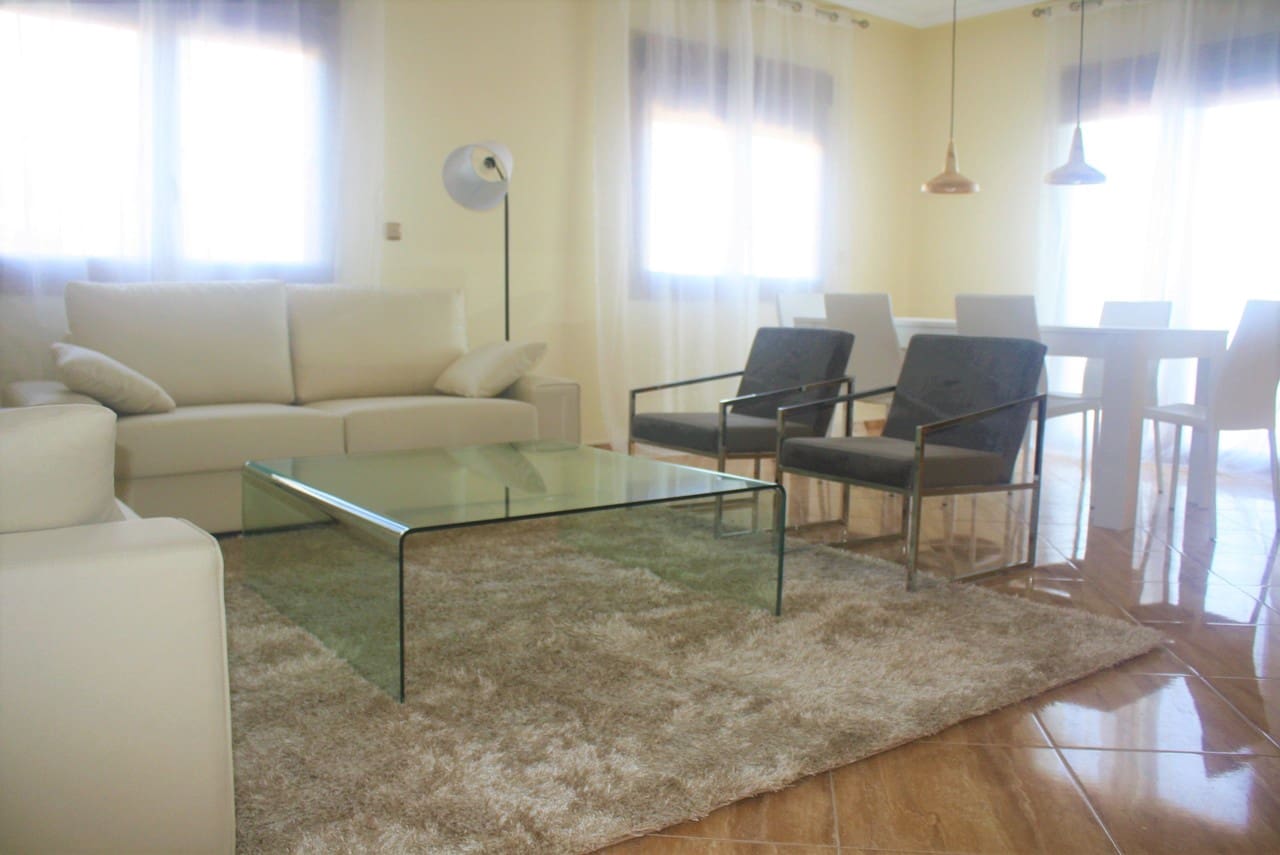 3 chambre Villa/Maison à vendre à Torrevieja avec piscine garage - 500 000 € (Ref: 10050701)