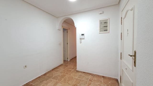5 bedroom Apartment for sale in El Molino, Torrevieja with garage - € 315,000 (Ref: 10050702)