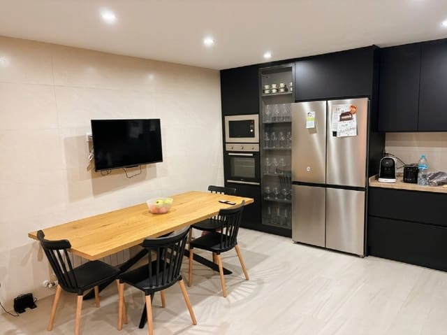 3 bedroom Apartment for sale in Centro - Muelle Pesquero, Torrevieja - € 365,000 (Ref: 10050712)