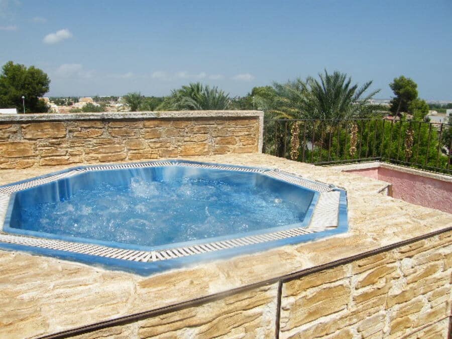 6 Zimmer Haus zu verkaufen in Daya Nueva mit Garage - 369.000 € (Ref: 10050714)