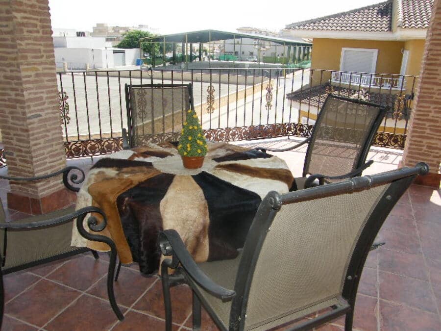 6 Zimmer Haus zu verkaufen in Daya Nueva mit Garage - 369.000 € (Ref: 10050714)